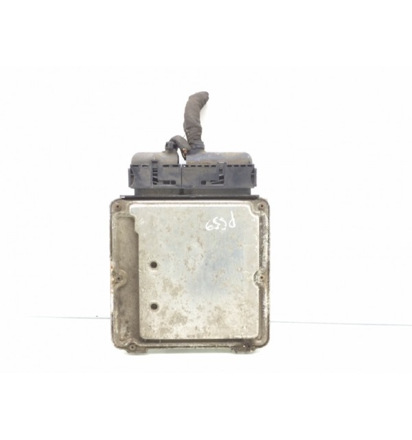 Блок управления двигателем бу для Volkswagen Golf 5 2.0 TDi,  2004 г.