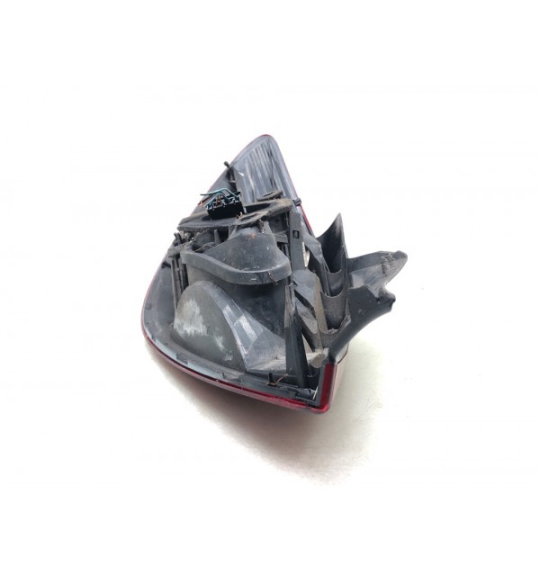 Фонарь задний правый бу для Opel Corsa D 1.2 i,  2007 г.