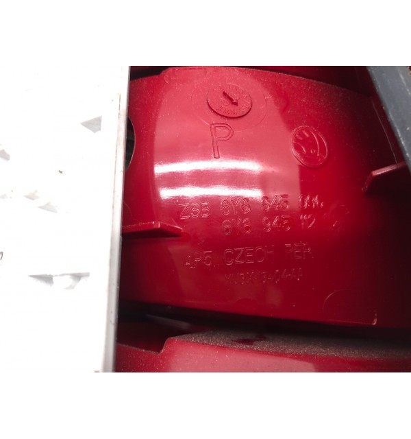 Фонарь задний правый бу для Skoda Fabia 1 1.4 i,  2001 г.