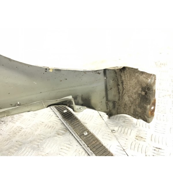 Крыло переднее левое бу для Nissan Almera N16 2.2 DCi,  2005 г.