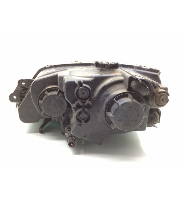 Фара правая бу для Kia Sorento  2.5 CRDi,  2004 г.