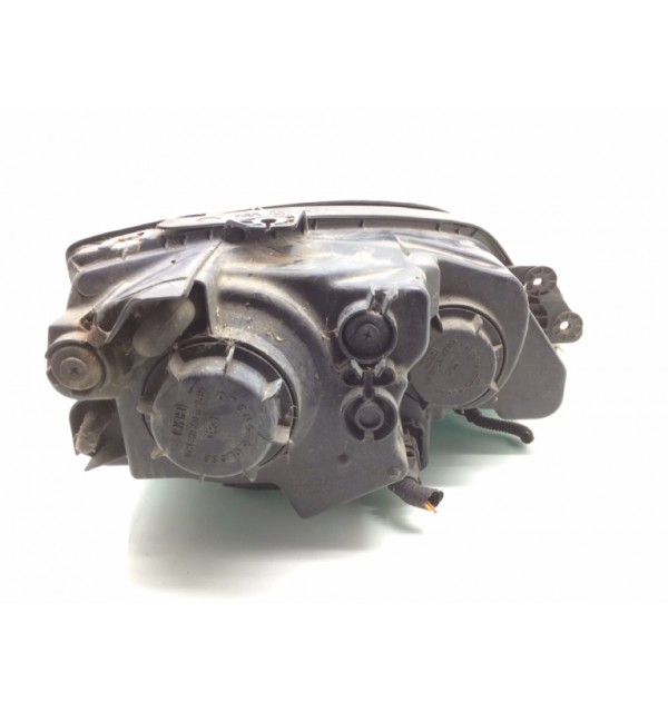 Фара левая бу для Kia Sorento  2.5 CRDi,  2004 г.