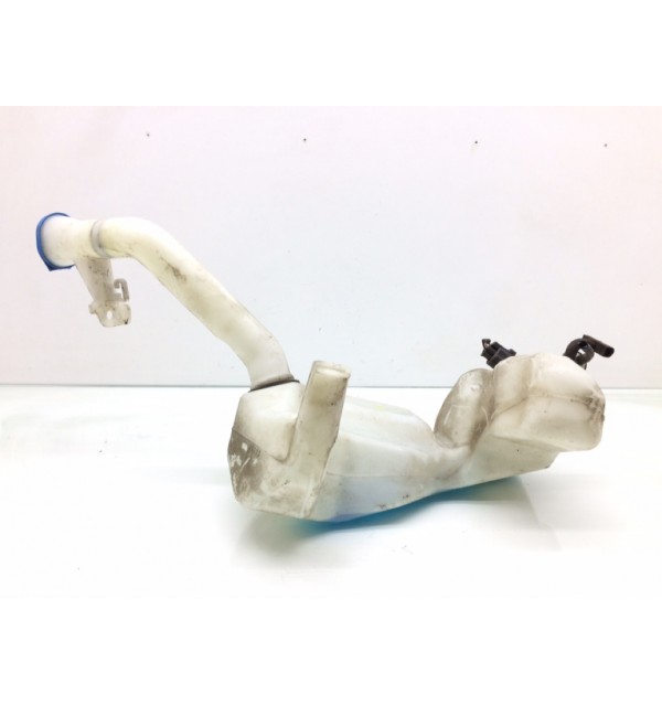 Бачок омывателя бу для Honda Jazz 2 1.3 i,  2010 г.