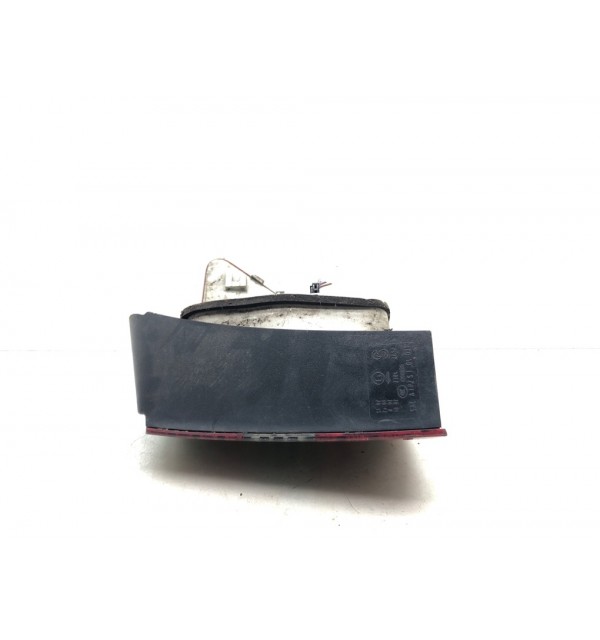 Фонарь задний левый бу для Mercedes B W245 2.0 CDi,  2011 г.