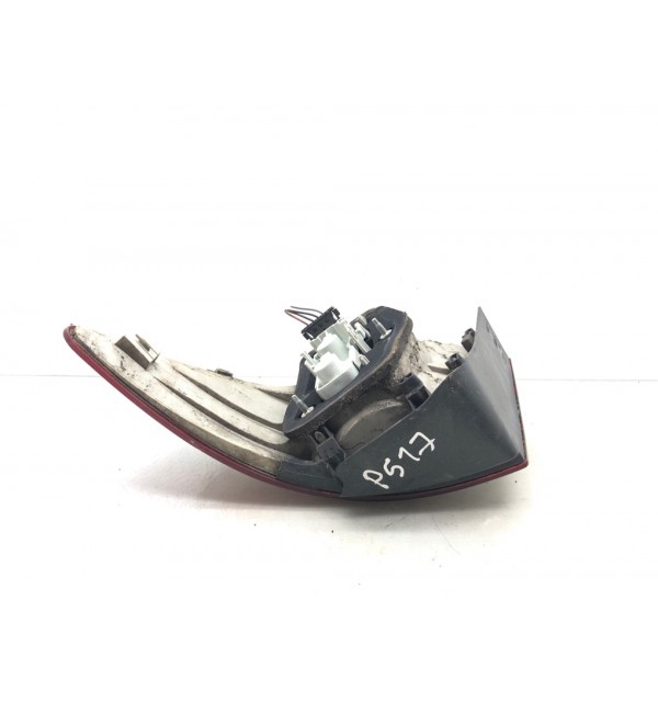 Фонарь задний левый бу для Mercedes B W245 2.0 CDi,  2011 г.