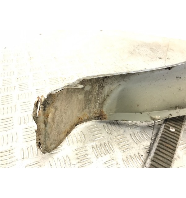 Крыло переднее правое бу для Opel Corsa D 1.2 i,  2007 г.