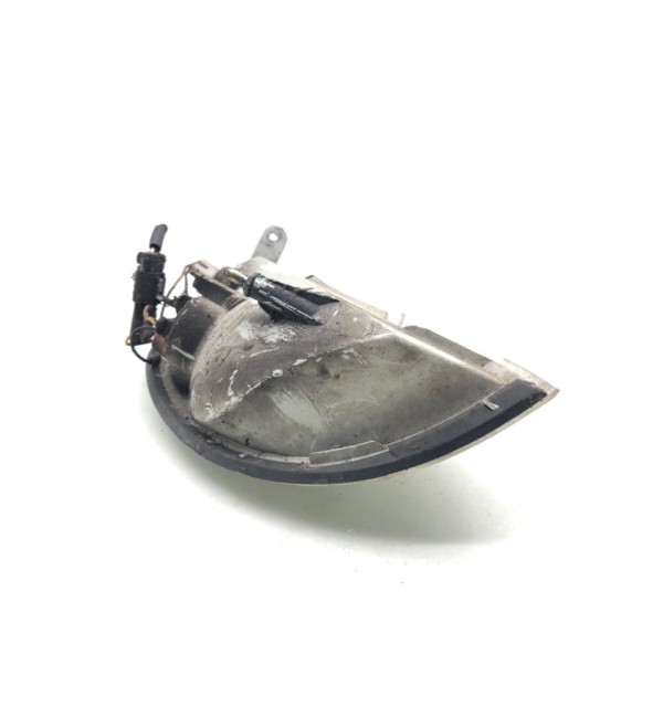 Поворотник левый бу для Hyundai Terracan 1 2.9 CRDi,  2006 г.