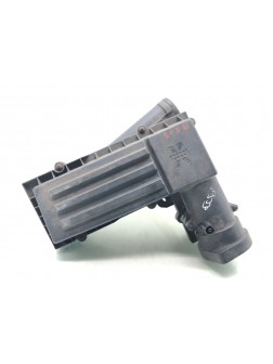 Корпус воздушного фильтра бу для Volkswagen Golf 5 2.0 TDi,  2004 г.