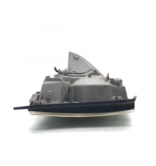 Фонарь задний правый бу для Lexus IS 1 2.0 i,  1999 г.