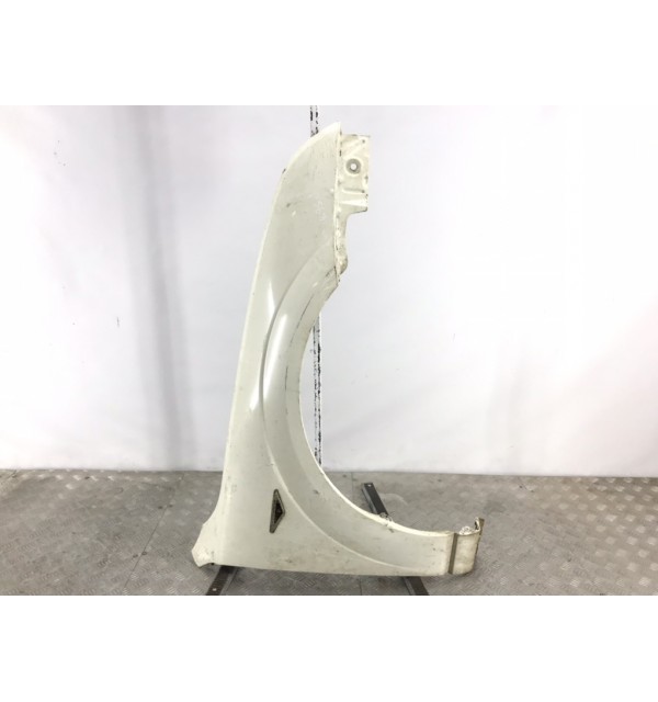 Крыло переднее правое бу для Ford Mondeo 3 1.8 i,  2005 г.