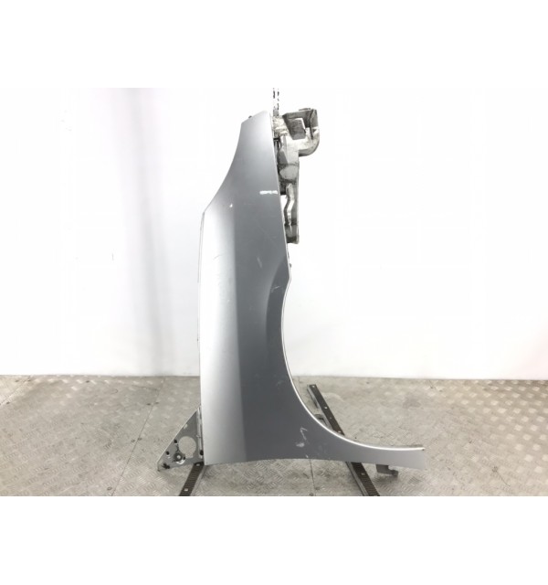 Крыло переднее правое бу для Peugeot 807 1 2.2 HDI,  2008 г.