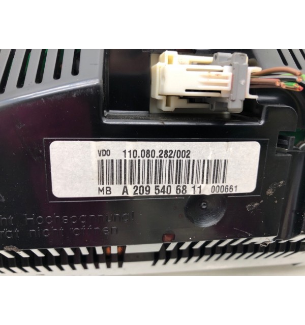 Щиток приборов (приборная панель) бу для Mercedes CLK W209 1.8 i,  2005 г.