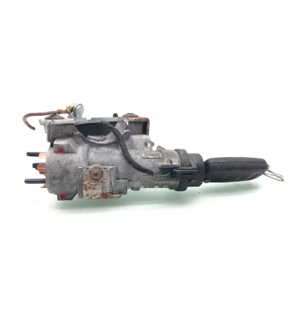 Замок зажигания бу для Volkswagen Polo 4 1.4 i,  2005 г.