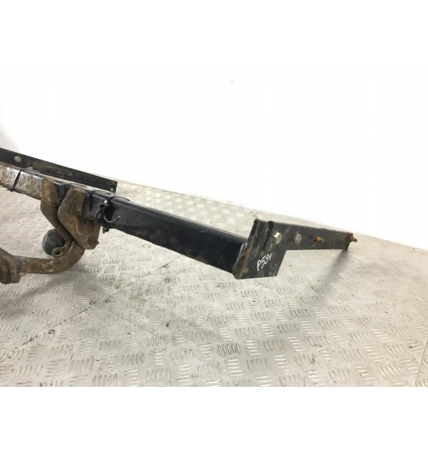 Прицепное устройство (фаркоп) бу для Ford Kuga 1 2.0 TDCi,  2009 г.