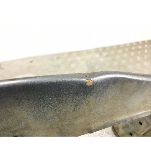 Усилитель бампера переднего бу для Suzuki SX4  1.6 i,  2006 г.