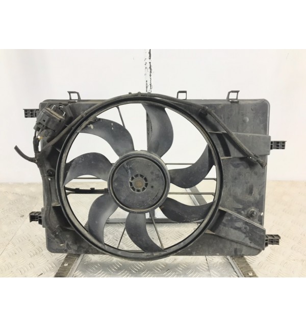 Вентилятор радиатора бу для Opel Astra J 1.6 i,  2014 г.