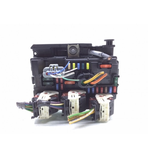 Блок предохранителей бу для Citroen C3 Picasso 1 1.6 HDi,  2011 г.