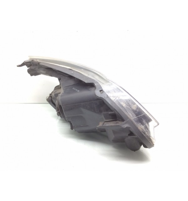 Фара левая бу для Opel Corsa D 1.4 Ti,  2013 г.