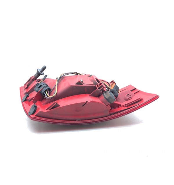 Фонарь задний правый бу для Audi A4 B7 3.0 TDi,  2007 г.