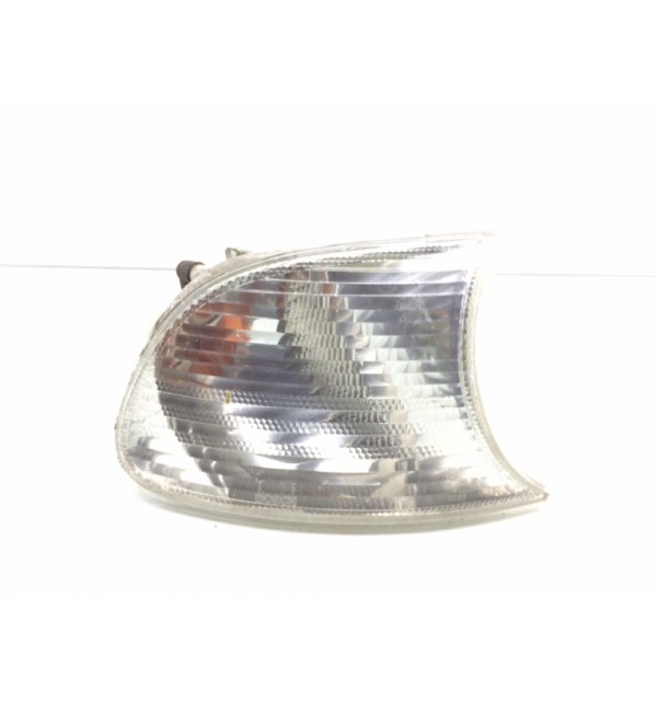 Поворотник правый бу для BMW 3 E46 1.9 i,  2000 г.