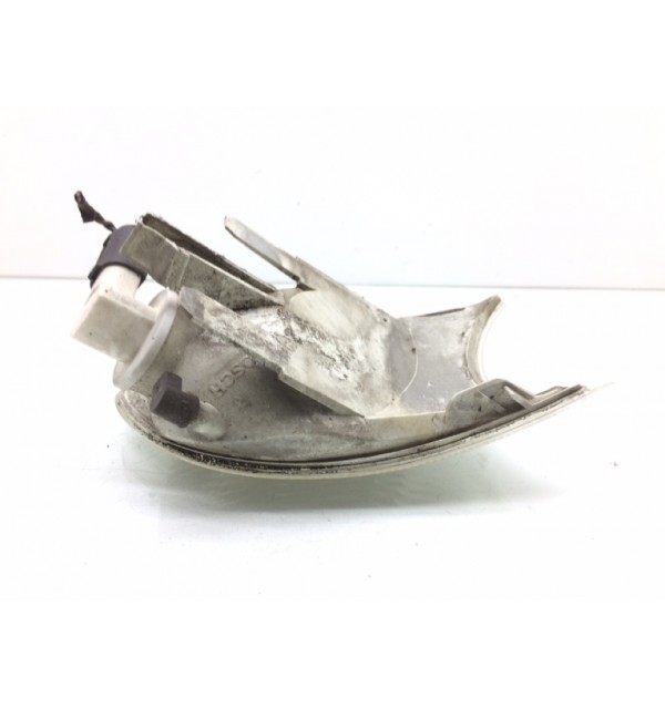 Поворотник правый бу для BMW 3 E46 1.9 i,  2000 г.