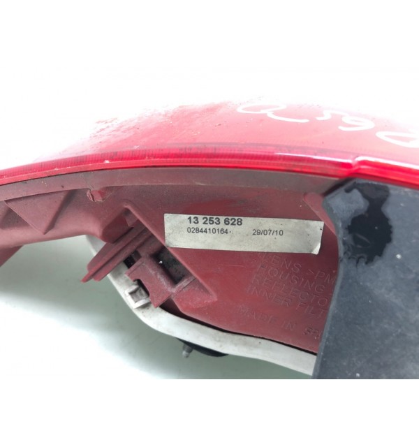 Фонарь задний правый бу для Opel Meriva B 1.4 Ti,  2010 г.