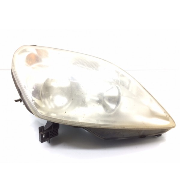 Фара правая бу для Opel Zafira B 1.6 i,  2009 г.