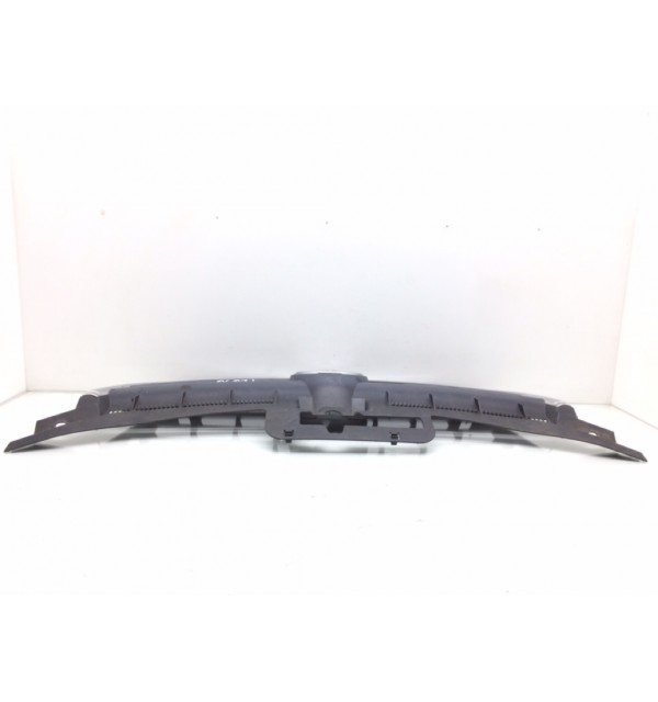 Решетка радиатора бу для Volkswagen Touran 1 1.6 i,  2004 г.