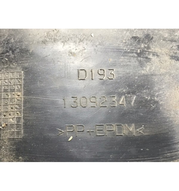 Защита арок передняя правая (подкрылок) бу для Fiat 500 2 1.2 i,  2013 г.