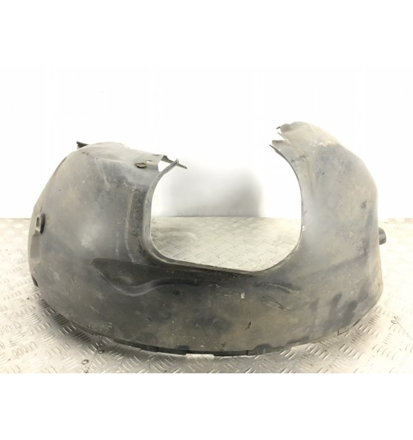 Защита арок передняя левая (подкрылок) бу для Ford Kuga 1 2.0 TDCi,  2009 г.