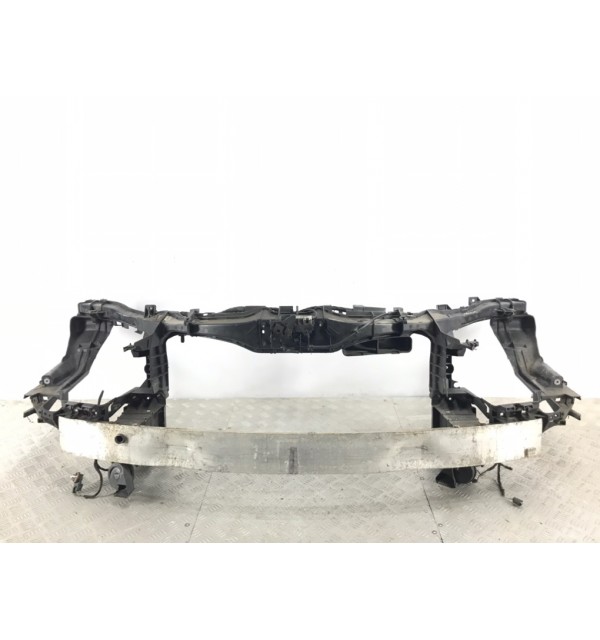 Панель передняя (телевизор) бу для Mercedes B W245 1.7 i,  2010 г.