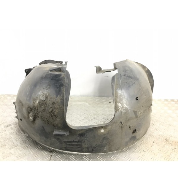 Защита арок передняя левая (подкрылок) бу для Peugeot 308 T7 1.6 i,  2011 г.