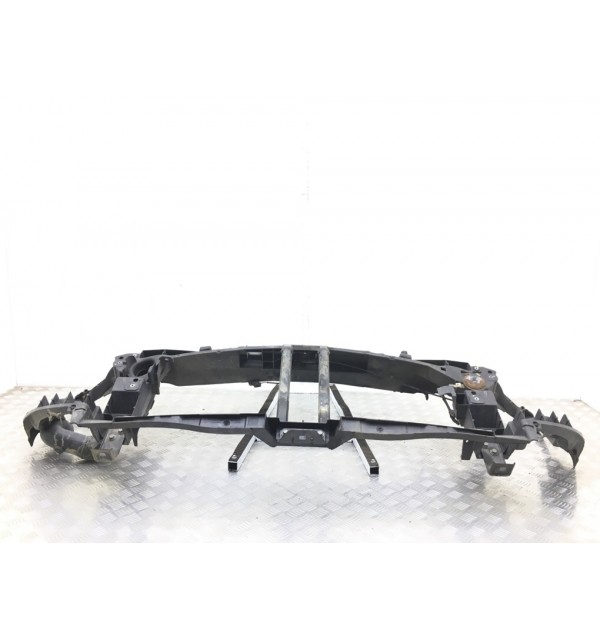 Панель передняя (телевизор) бу для Renault Master 3 2.3 DCI,  2015 г.