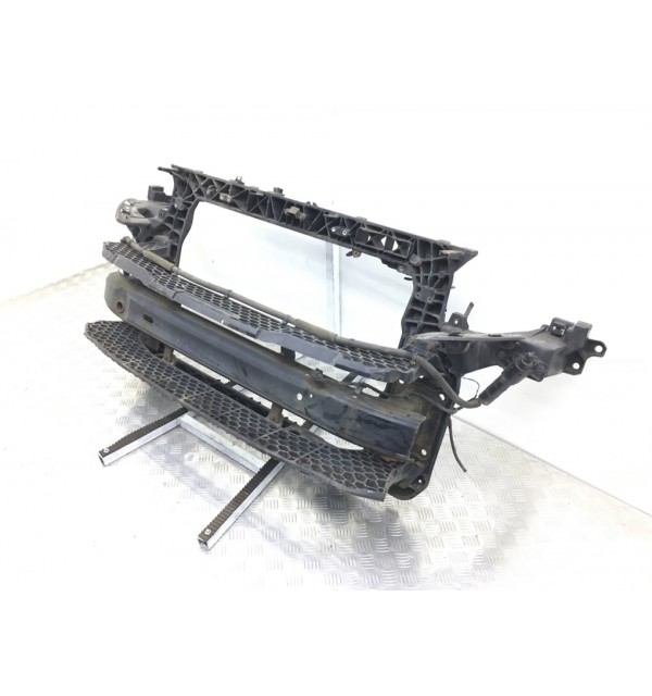 Панель передняя (телевизор) бу для Kia Sportage 3 1.7 CRDi,  2016 г.