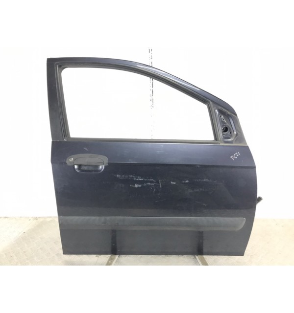 Дверь передняя правая бу для Hyundai Getz 1 1.4 i,  2007 г.