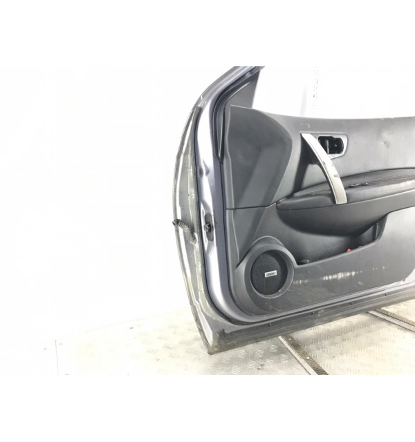Дверь передняя правая бу для Nissan Qashqai  1.5 DCi,  2011 г.