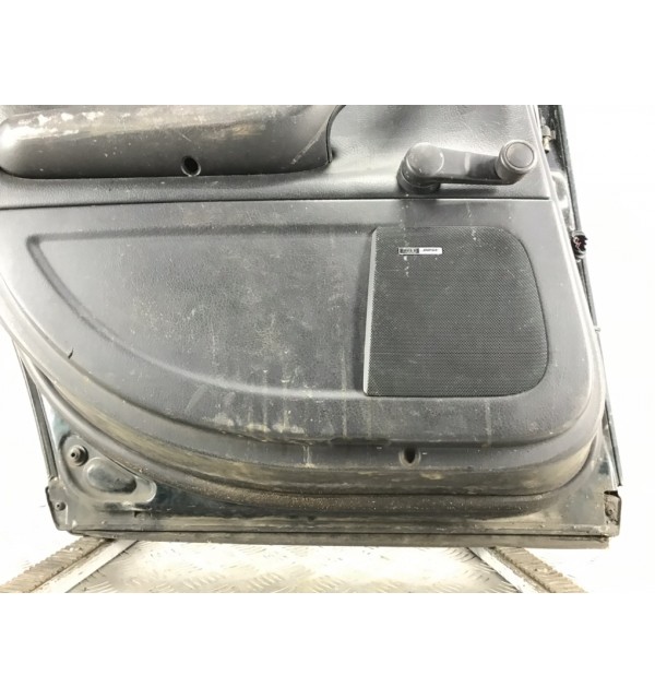 Дверь задняя левая бу для Audi A4 B6 1.8 Ti,  2004 г.