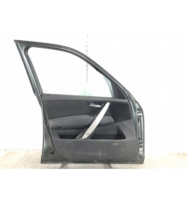 Дверь передняя левая бу для BMW X3 E83 2.0 TD,  2007 г.