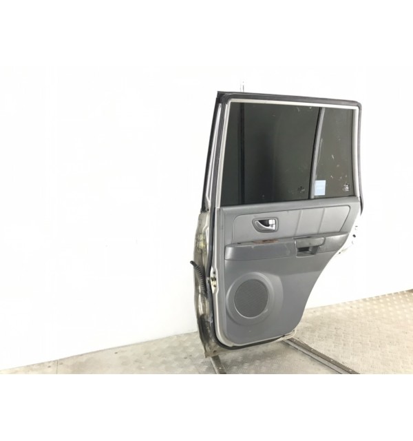 Дверь задняя правая бу для Hyundai Terracan 1 2.9 CRDi,  2006 г.