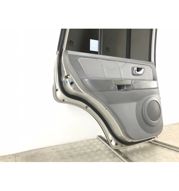 Дверь задняя левая бу для Hyundai Terracan 1 2.9 CRDi,  2006 г.