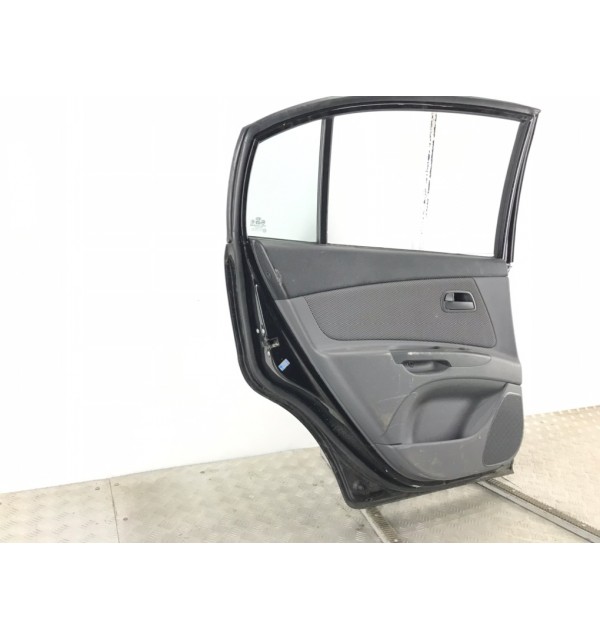 Дверь задняя левая бу для Kia Rio 2 1.5 CRDi,  2011 г.