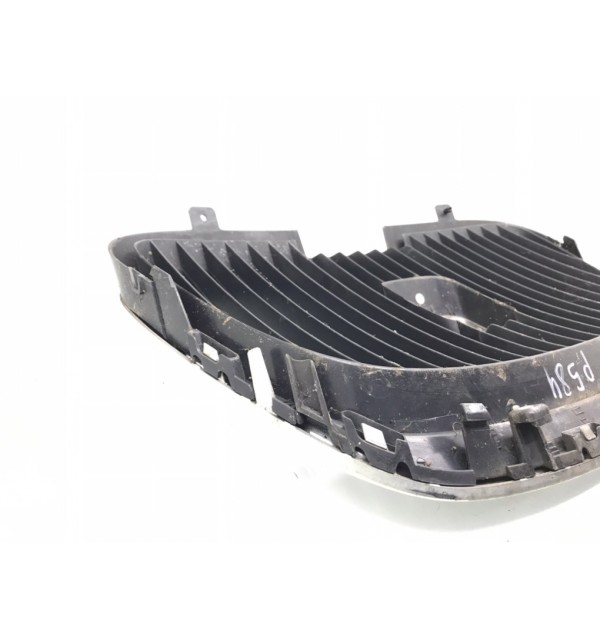 Решетка радиатора бу для Seat Leon  1.2 TSI,  2012 г.