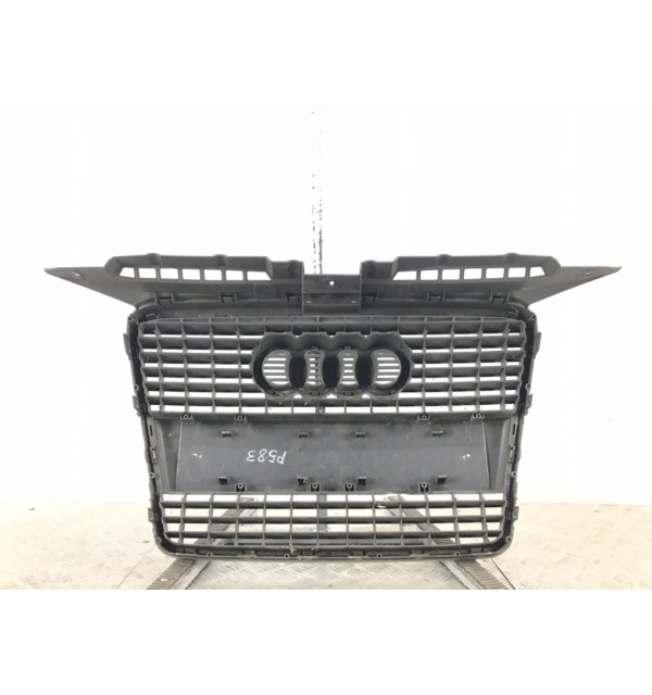 Решетка радиатора бу для Audi A3 8P 2.0 TFSI,  2008 г.