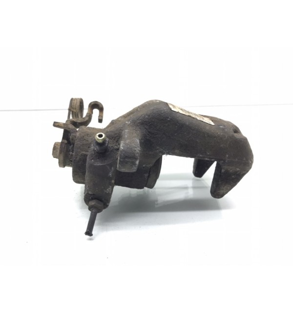 Суппорт задний левый бу для Peugeot 407  2.0 HDi,  2006 г.