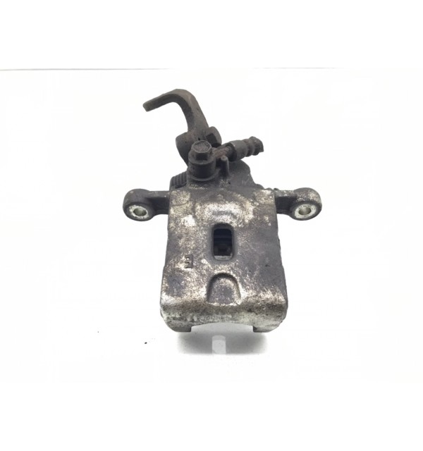 Суппорт задний левый бу для Hyundai Coupe 2 2.0 i,   г.