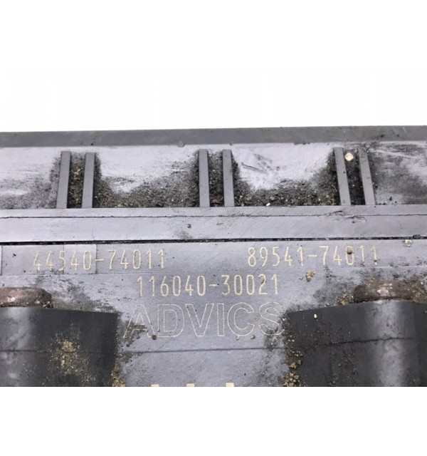 Блок ABS бу для Toyota iQ  1.3 i,   г.