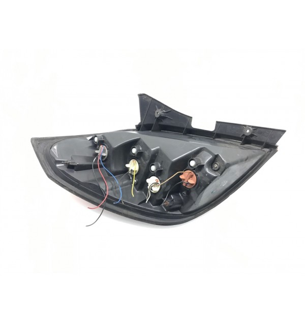 Фонарь задний правый бу для Opel Antara  2.0 CDTi,  2007 г.