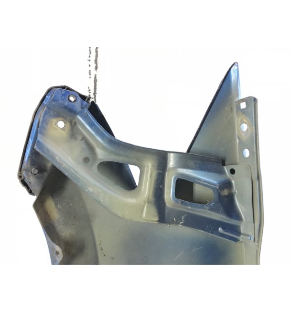 Крыло переднее правое бу для Toyota Auris 1 1.6 i,  2011 г.