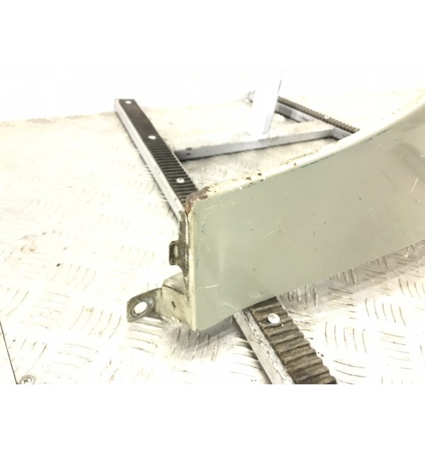 Крыло переднее левое бу для Saab 9-3 2 1.9 CDTi,  2008 г.