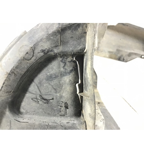 Защита арок передняя левая (подкрылок) бу для Suzuki Swift 3 1.5 i,  2007 г.